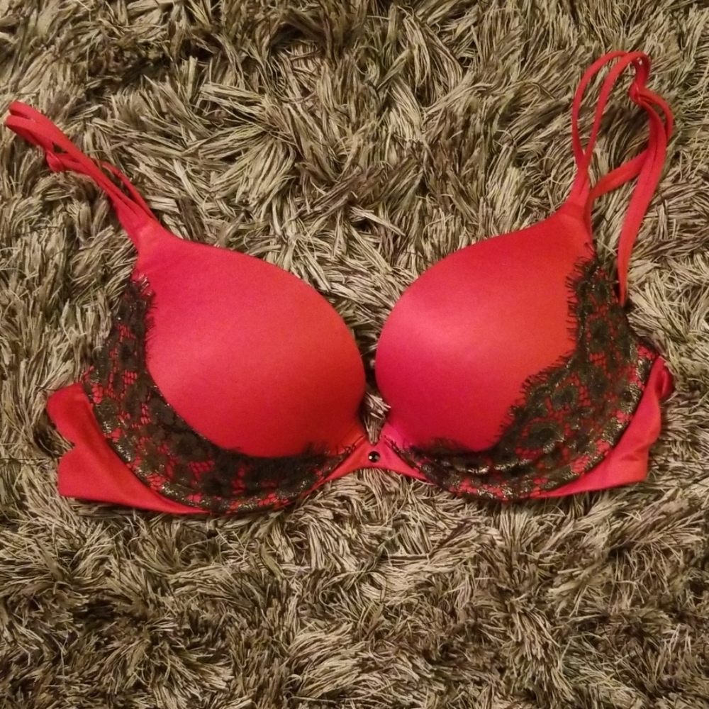 Victoria's Secret bra